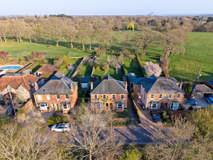 Photo 8- click for photo gallery